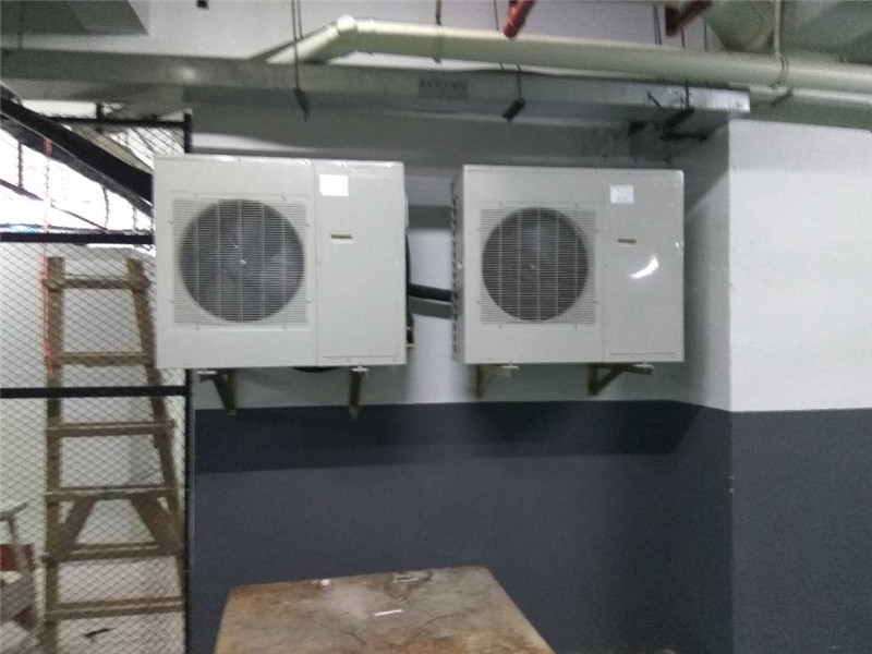 壓縮機(jī)組安裝完成 壓縮機(jī)組安裝完成